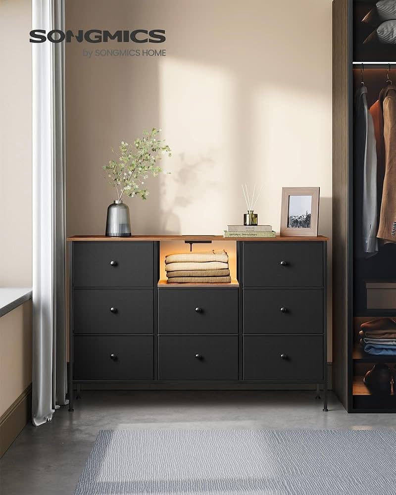 Furniture piece - 8 cabinet dresser